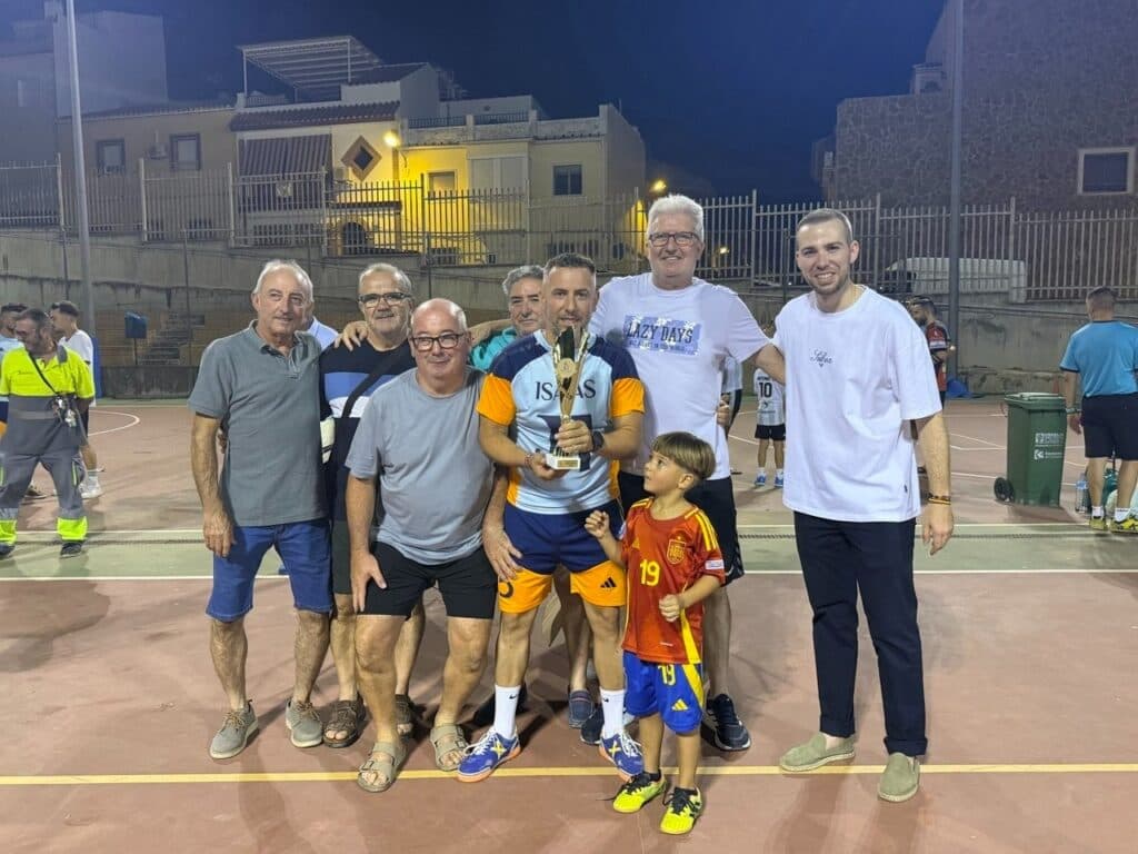 Los Sucesores se alzan con el Campeonato Local de Fútbol Sala 2026